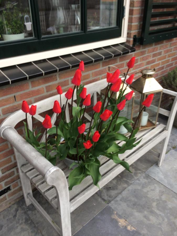 Flowerbed Voorhout Екстериор снимка
